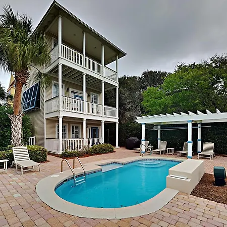 Villa Camellia House
